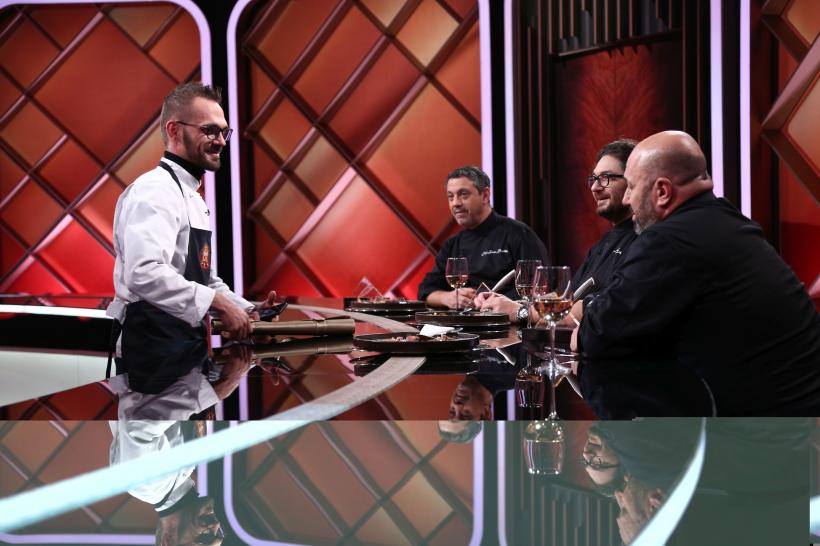 Cătălin Scărlătescu, luat la roast de iubita lui: „Cei din jur au spus că suntem o combinație cel puțin bizară” 18800241