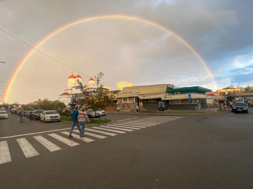 Imagini spectaculoase cu un curcubeu la Constanța 18800355
