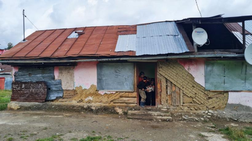 O poveste tulburătoare: Iolanda, poștărița dintre clanuri 18800674