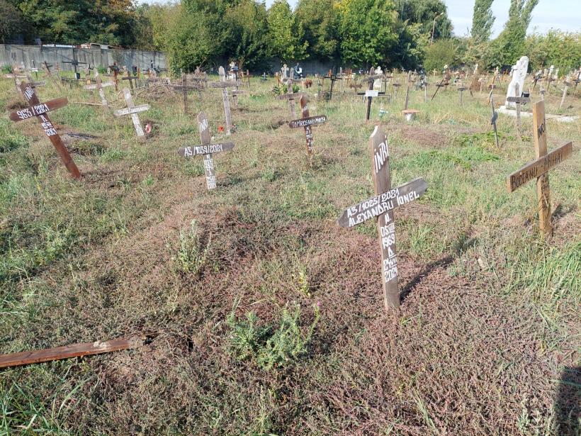 Cimitirul condamnaților la sărăcie pe viață și pe moarte 18801040