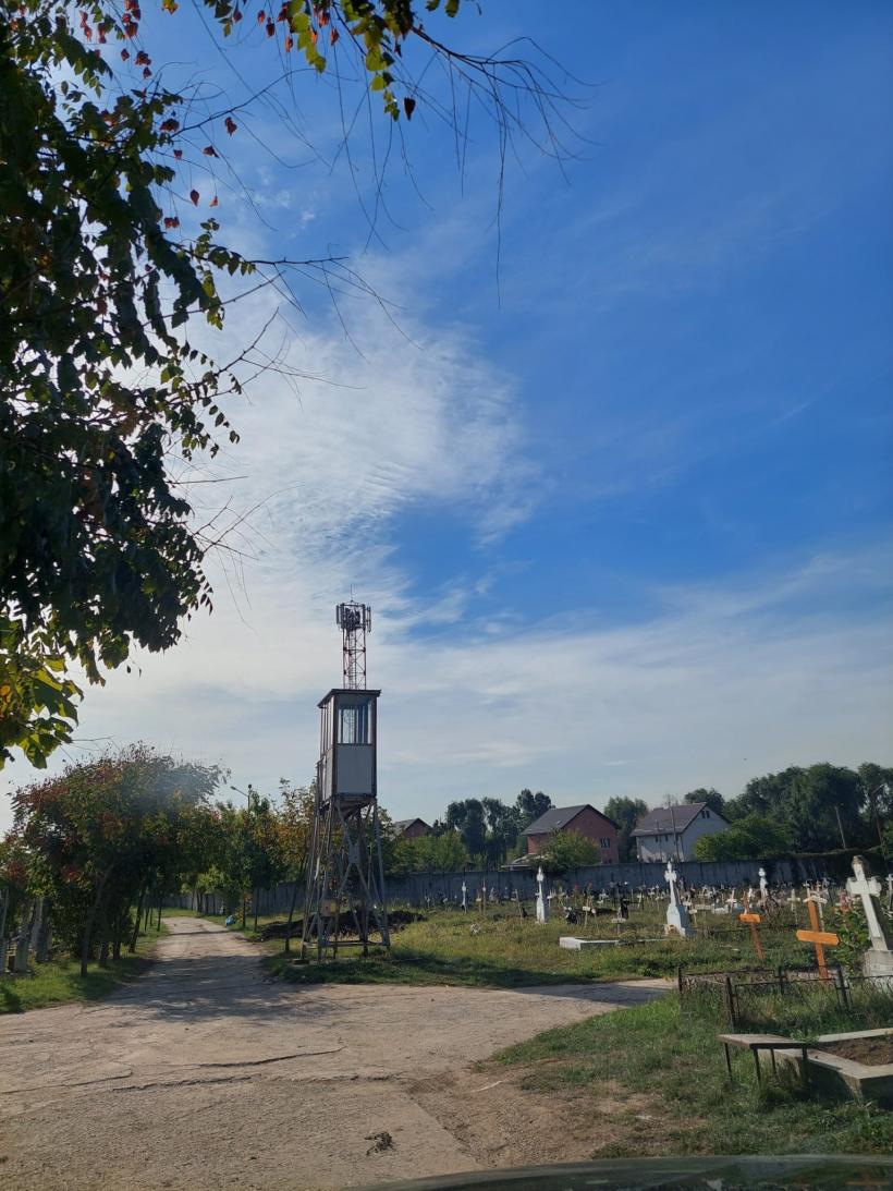 Cimitirul condamnaților la sărăcie pe viață și pe moarte 18801041