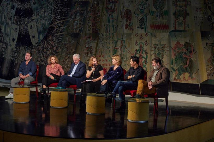 Ştefan Bănică, Emilia Popescu, Pavel Bartoş, Demeter Andras la lansarea Aplauze pentru poet 2022 18801204