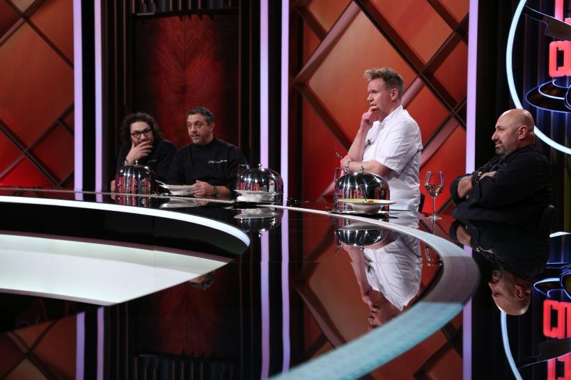 Aseară, la Chefi la cuțite: Martin Jordan, apariție de senzație  în rolul celebrului Chef Gordon Ramsay 18801275