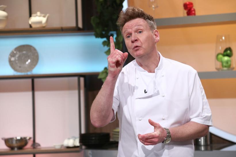 Aseară, la Chefi la cuțite: Martin Jordan, apariție de senzație  în rolul celebrului Chef Gordon Ramsay 18801278