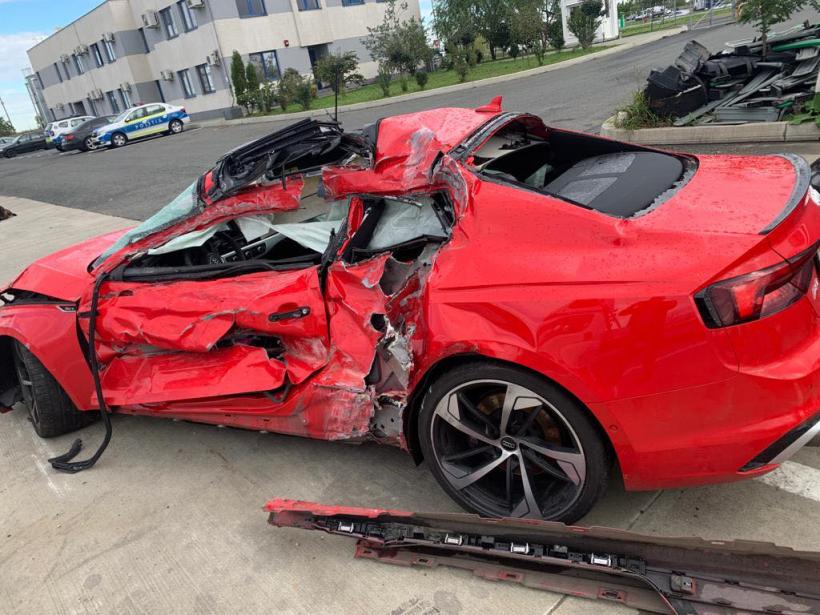 Mesajul Poliției Române, după un accident mortal: „Vă rugăm vizionați și fotografiile!”  18801374