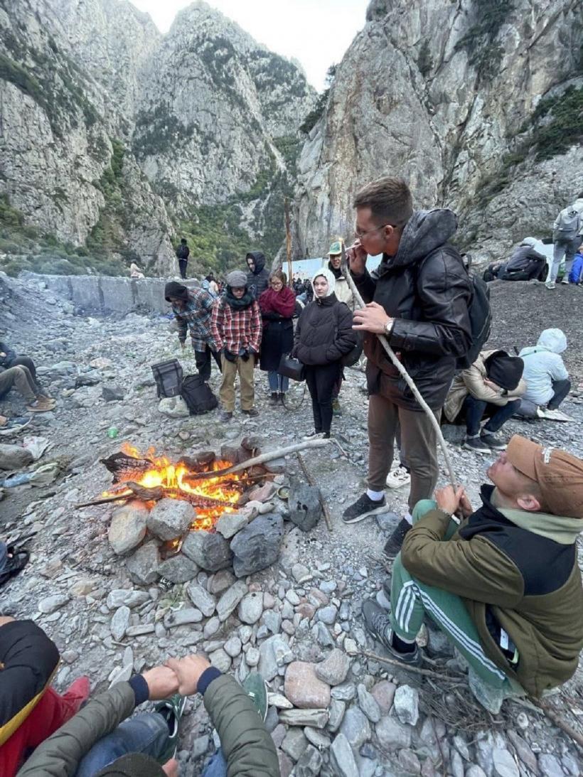 Uzbekistanul nu-i deportează pe ruşii care fug de mobilizarea parţială 18801430