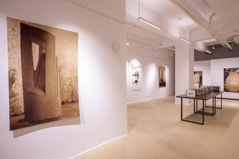 Expoziția “307” – Lucrările a trei artiști renumiți pot fi admirate la Galeria Națională de Artă „Forma” din Deva 18801751