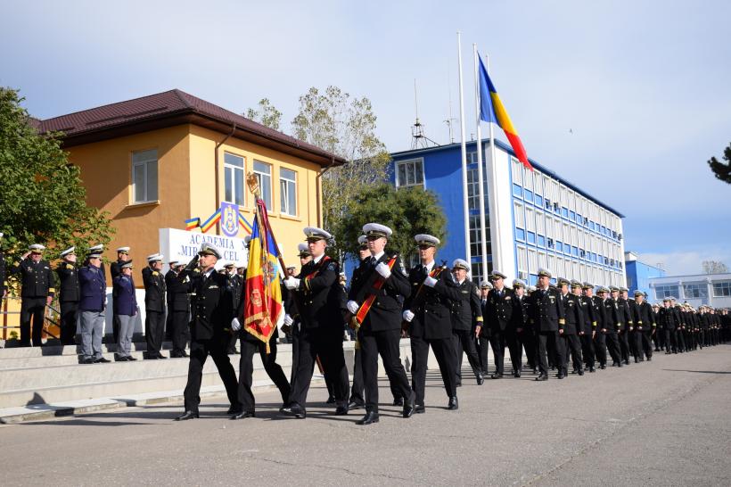 Academia Navală “Mircea cel Bătrân”. Viitorii marinari au participat la deschiderea noului an universitar 18801812
