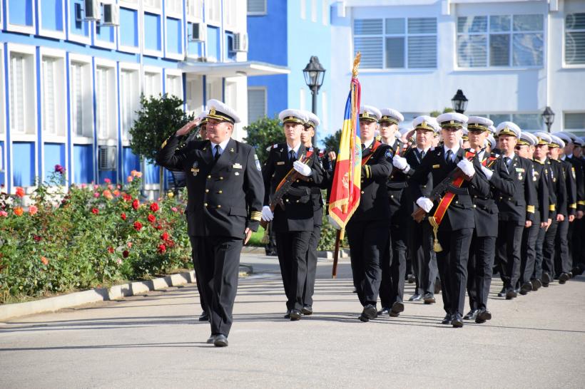 Academia Navală “Mircea cel Bătrân”. Viitorii marinari au participat la deschiderea noului an universitar 18801813