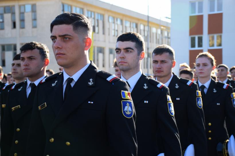 Academia Navală “Mircea cel Bătrân”. Viitorii marinari au participat la deschiderea noului an universitar 18801822