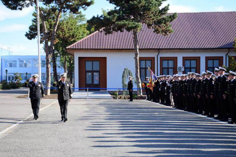 Academia Navală “Mircea cel Bătrân”. Viitorii marinari au participat la deschiderea noului an universitar 18801830