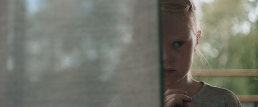 Inocenții, un thriller inedit în care orele de joacă ale copiilor trebuie ținute departe de adulți 18802161