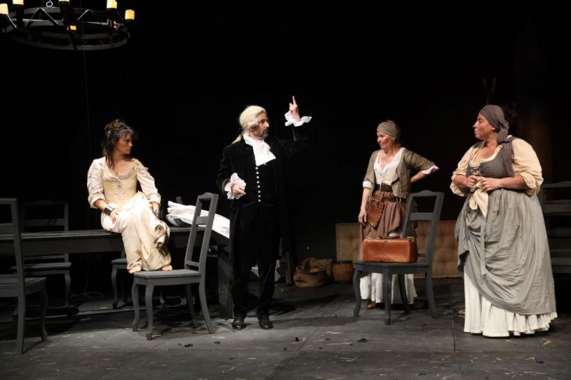 La TNB, luna octombrie aduce trei noi premiere 18802166