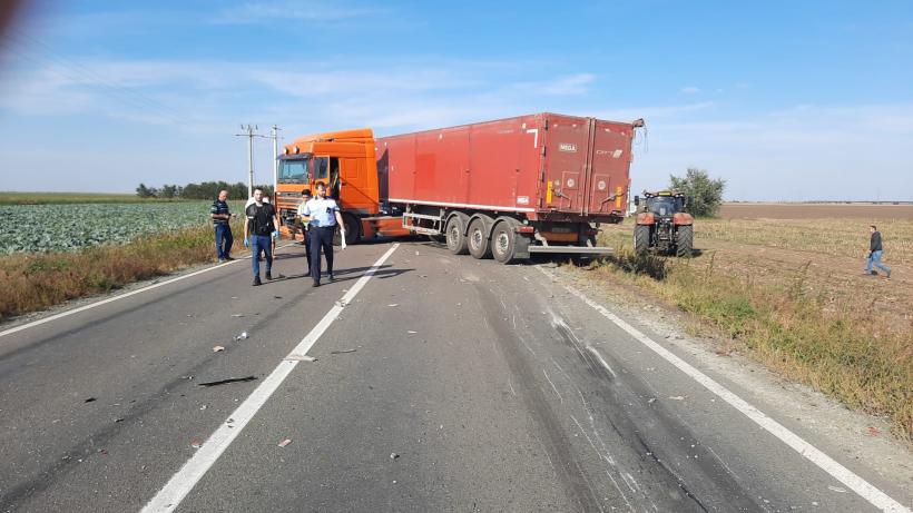 Accident grav între Slobozia și Drajna. O fetiță de 7 ani este în comă 18802884