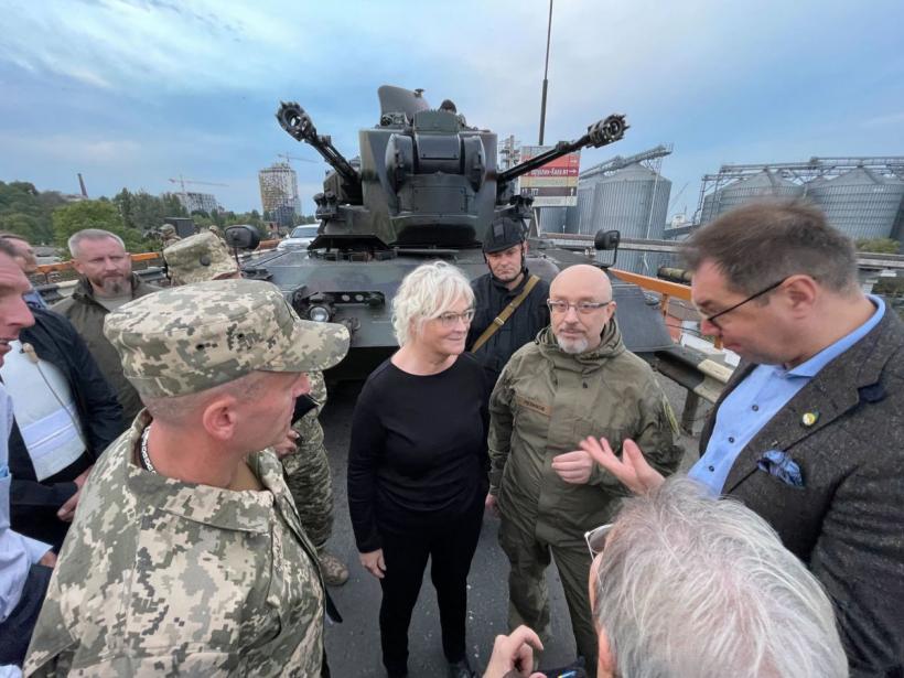 Germania anunță mai multe livrări de armament pentru Ucraina
