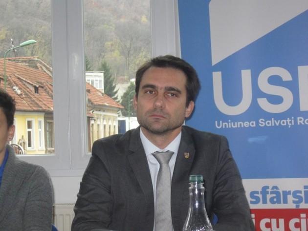 Vrei să cânți la balafon, tobă sau clopot în parc? Primăria USR-istă Brașov cumpără trei orchestre! 18803228