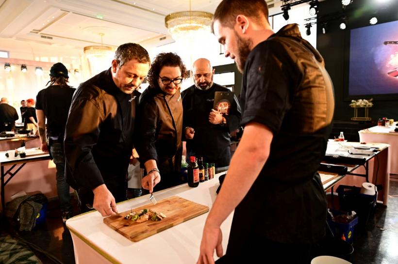 Emoții intense aseară, la Chefi la cuțite: după prima probă din bootcamp, din 130 de concurenți, doar 60 au rămas în cursă! 18803596