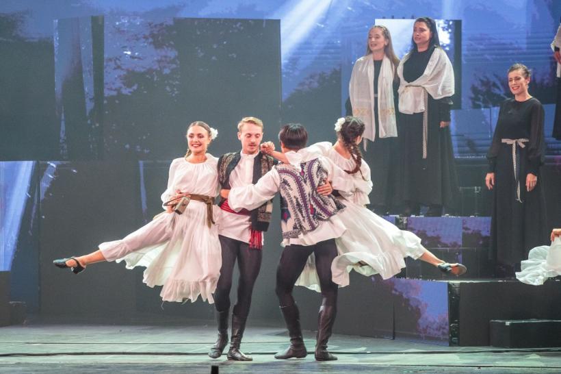 Sufletul poporului român, în sunet de vioară, pe scena Operei Naționale București 18803688