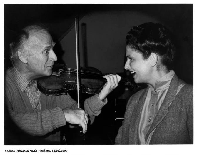 Drum bun printre stele, minunată Mariana Nicolesco... 18803814