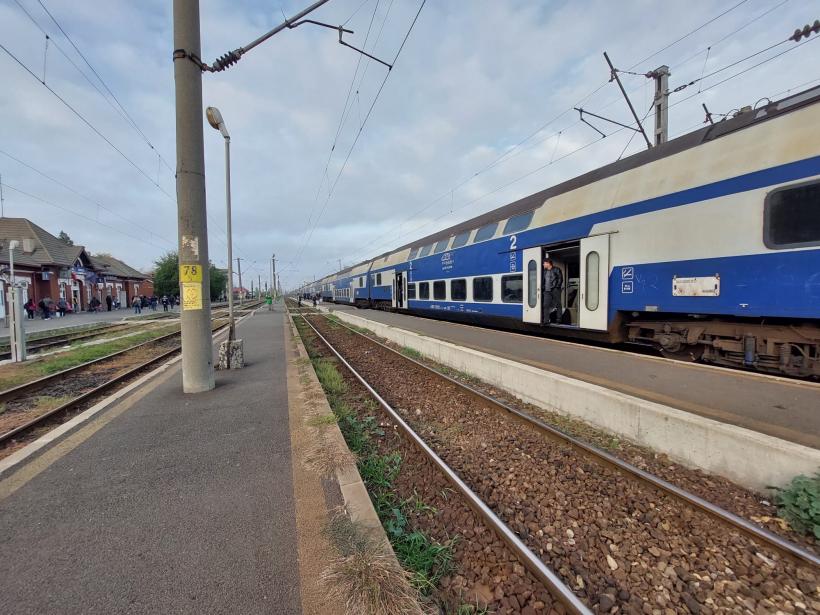 Sudul sălbatic al CFR-ului: până la investițiile promise, România circulă în jeg 18803985