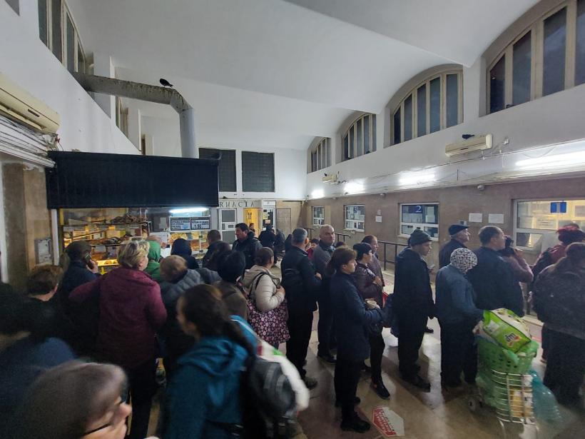 Sudul sălbatic al CFR-ului: până la investițiile promise, România circulă în jeg 18804021