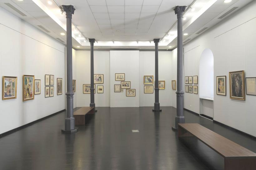 Expoziția PARTEA NEVĂZUTĂ A COLECŢIEI LUCIA DEM. BĂLĂCESCU prezentată de jurnalista Andreea Esca 18804273