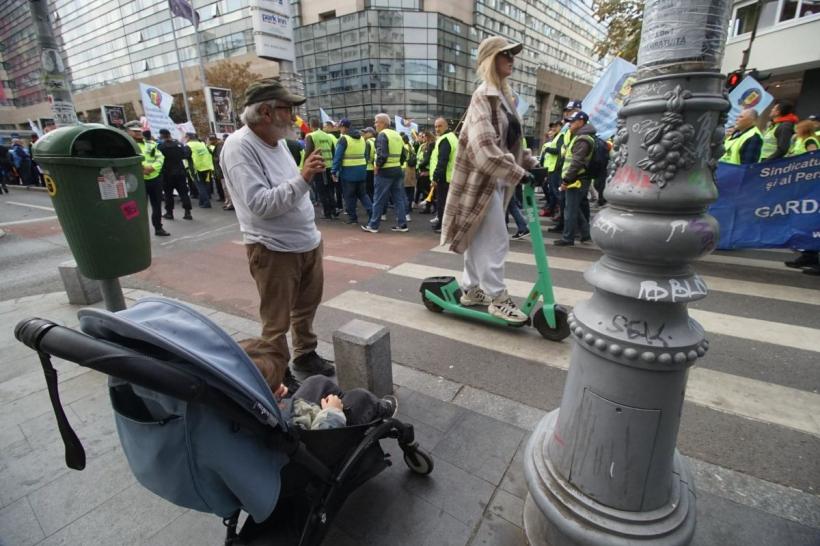 Update „Marșul Anti-Sărăcire”: caravanele Cartel Alfa au ajuns la București 18804727