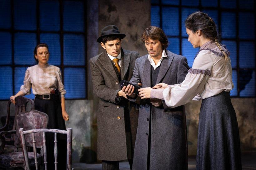 CEI DREPŢI, un spectacol de excelenţă artistică despre paradoxurile dreptăţii 18804985