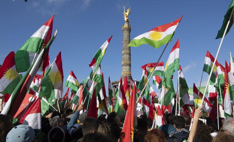 Marș de proporții la Berlin în sprijinul protestatarilor din Iran 18805107