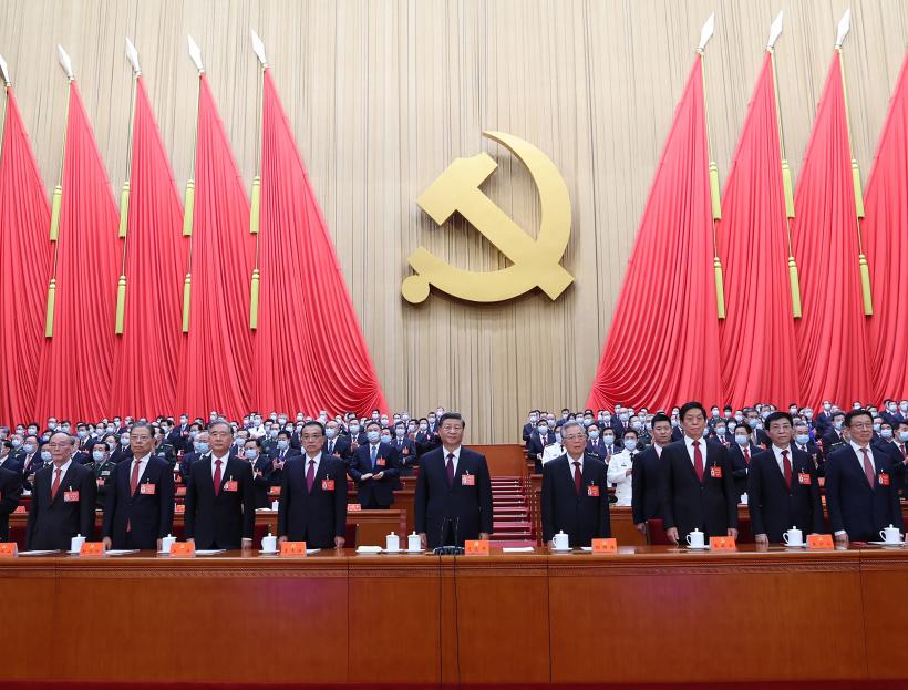 Xi Jinping va obține al treilea mandat și devine cel mai puternic lider al Chinei de la Mao încoace
