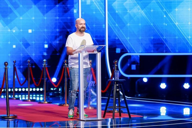 Teo, emoții puternice în timp ce a fost roast-uit de tatăl său, Ion Teohari, la iUmor  „Îți apare un părinte pe scenă, te emoționezi“ 18806028