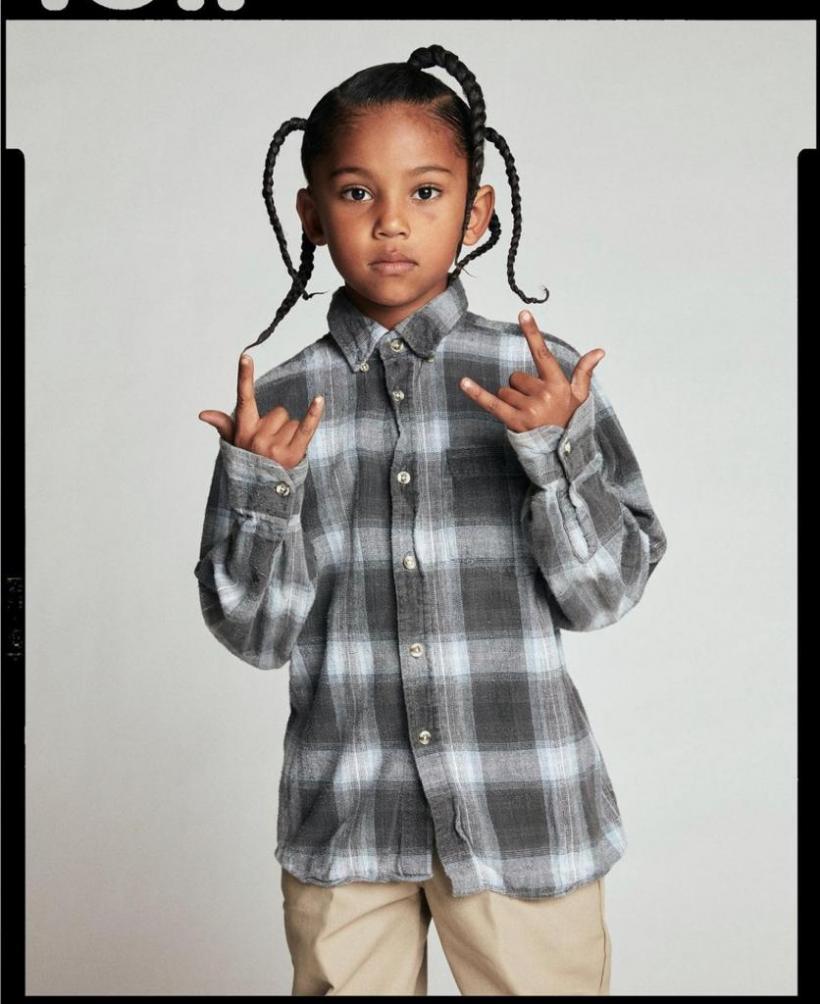 Cei 4 copii ai vedetei Kim Kardashian aduc un omagiu culturii pop de Halloween 18806140