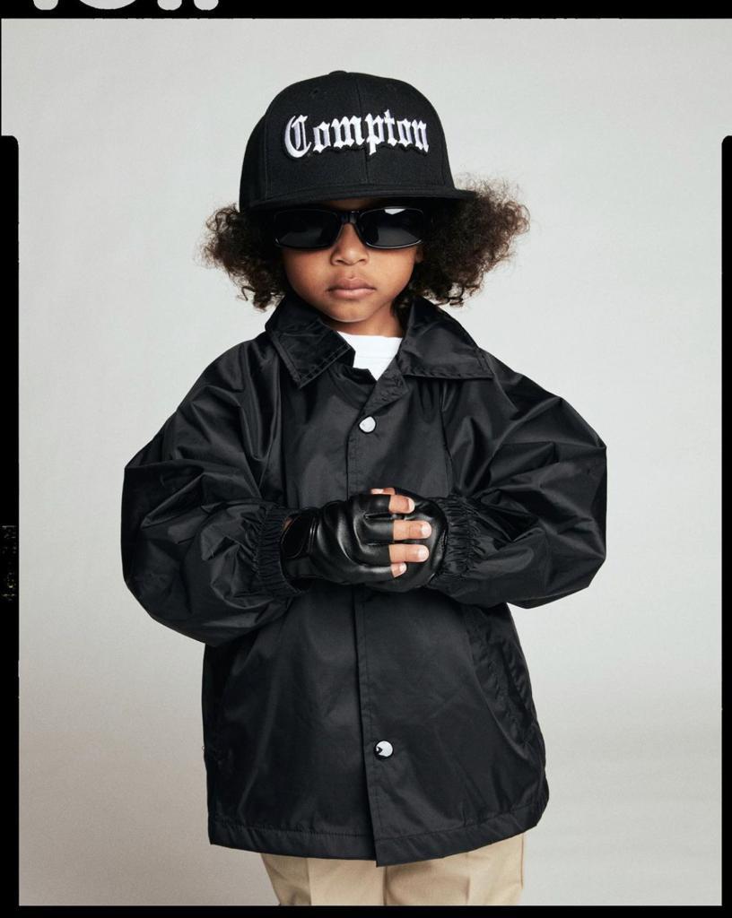 Cei 4 copii ai vedetei Kim Kardashian aduc un omagiu culturii pop de Halloween 18806144