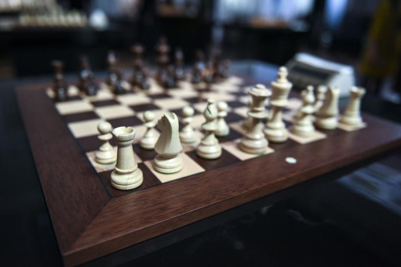 Concursul de Șah „Gambitul Regelui” va avea loc luni, la Palatul Elisabeta