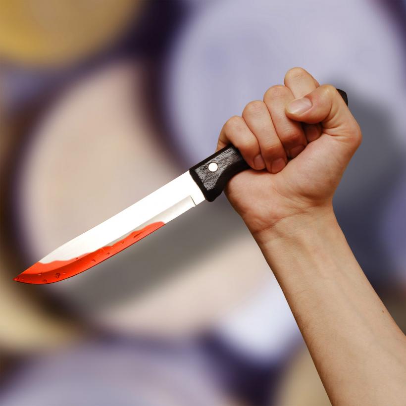 Arest la domiciliu pentru o femeie care și-a rănit soțul cu un cuțit