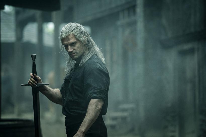 Șoc la Netflix: Henry Cavill nu va mai juca în „The Witcher”. El ar putea deveni noul James Bond
