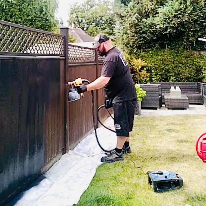 O femeie își închiriază soțul pentru 40 de lire pe oră. „Afacerea” se bucură de un succes uriaș 18806872