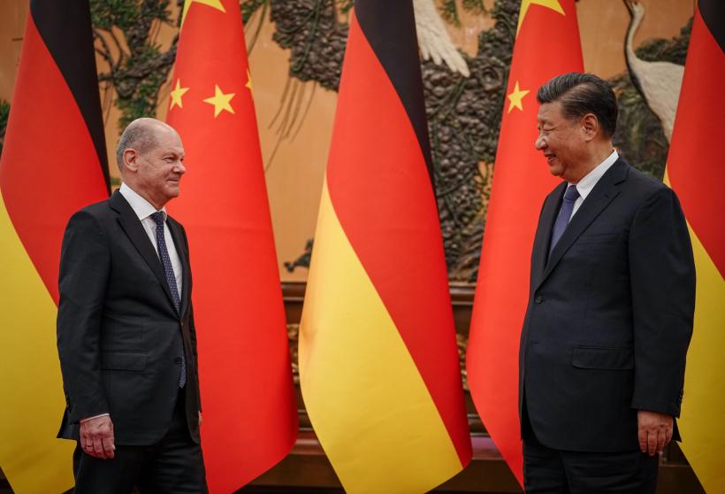 Olaf Scholz a prezentat priorităţile vizitei oficiale în China 18807188