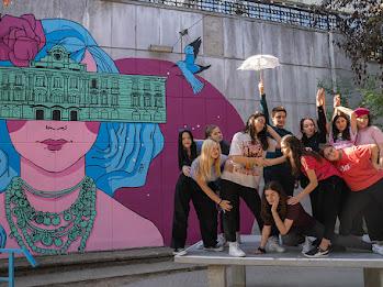 „Capsulele de Teatru și Deșteptări” marca Ideo Ideis și-au încheiat traseul prin țară. Noi murale inaugurate în două orașe în cadrul proiectului