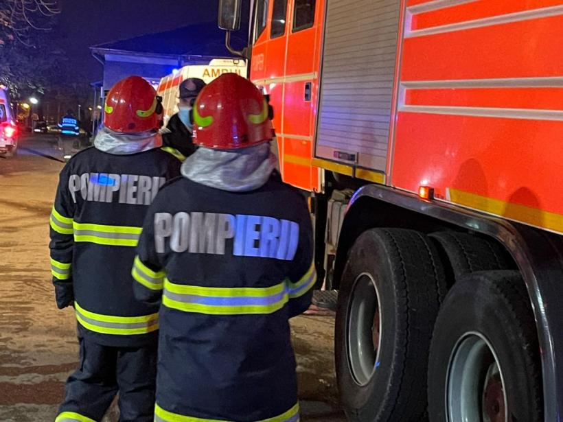 Incendiu într-un bloc din Constanța. 36 de persoane au fost evacuate
