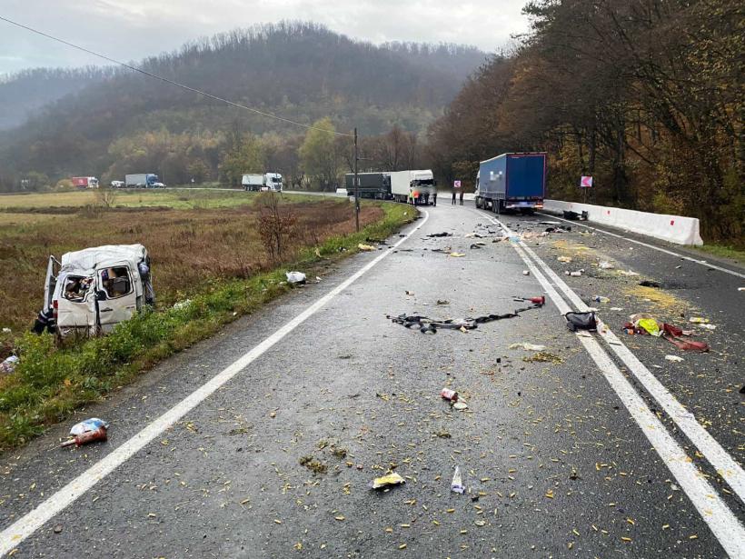 Accident cu trei victime pe o șosea din județul Cluj