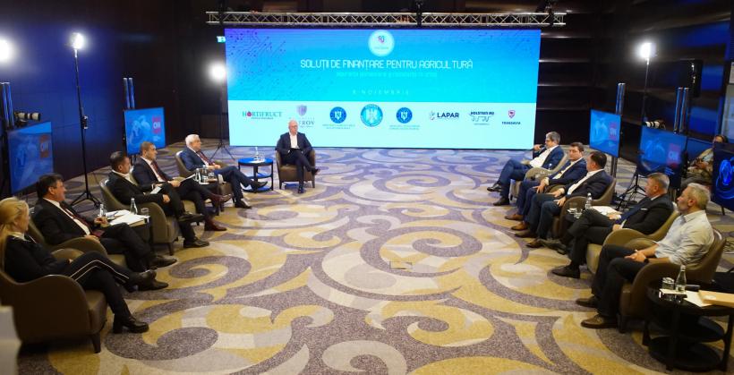 LIVE Conferinţa Naţională România Inteligentă „Soluţii de finanţare pentru agricultură / Siguranţa alimentară şi rezistenţa la crize". 18807932