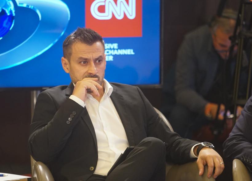 LIVE Conferinţa Naţională România Inteligentă „Soluţii de finanţare pentru agricultură / Siguranţa alimentară şi rezistenţa la crize". 18807934