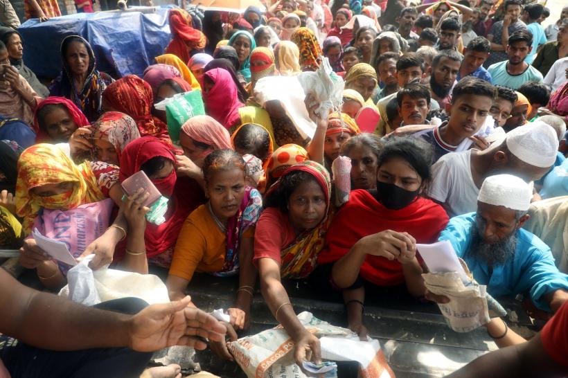 Lupta pentru hrană! 18808329