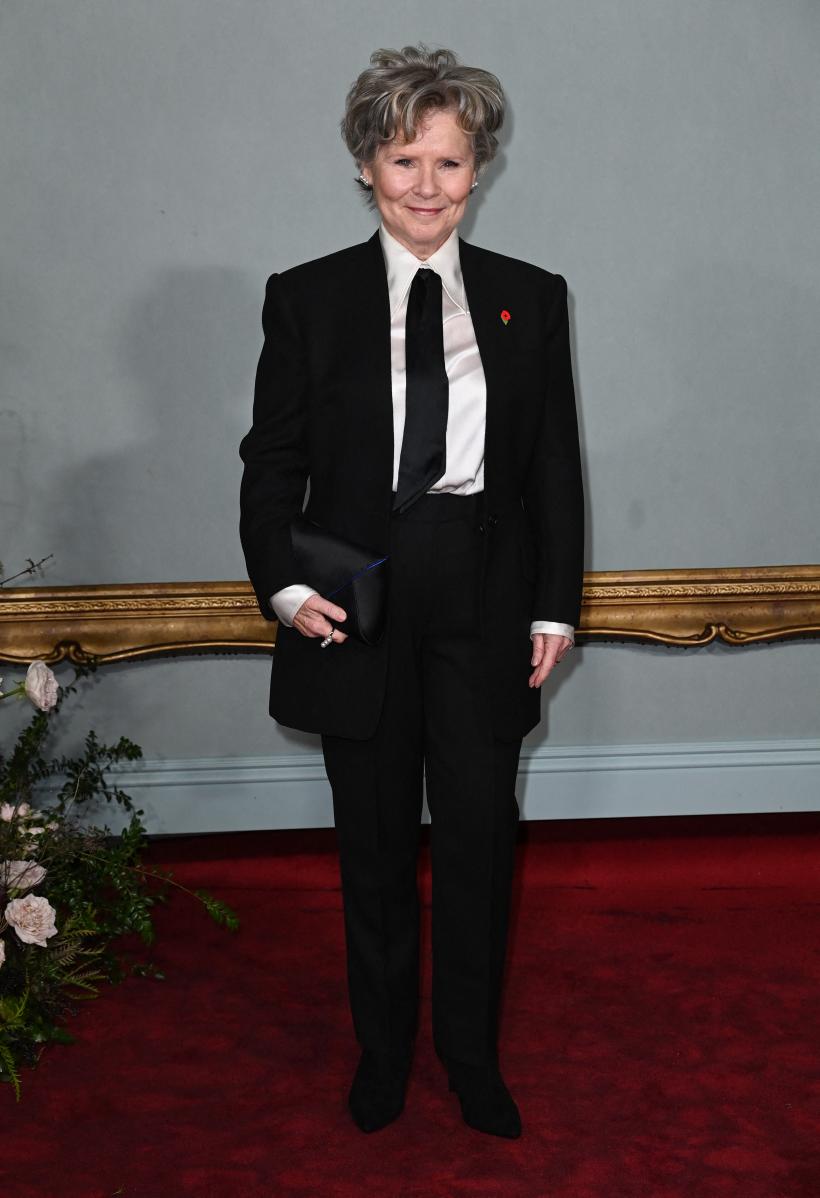 Mult așteptata premieră mondială a sezonului 5 din „The Crown” a avut loc la Londra. Imelda Staunton, Elizabeth Debicki și Jonny Lee Miller, vedetele care întruchipează familia regală 18808179