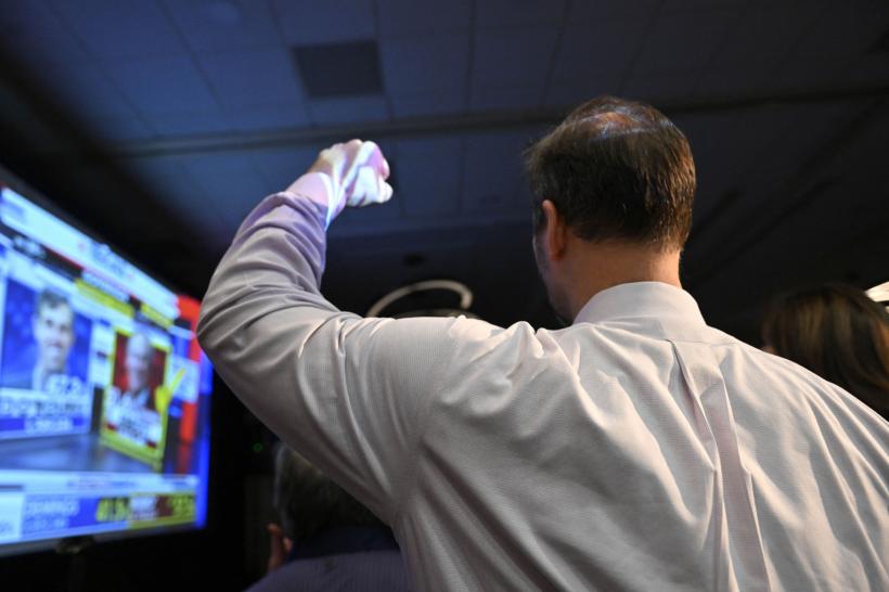 Biden susţine că e mulţumit de rezultatul alegerilor, dar e pregătit să colaboreze cu republicanii 18808386