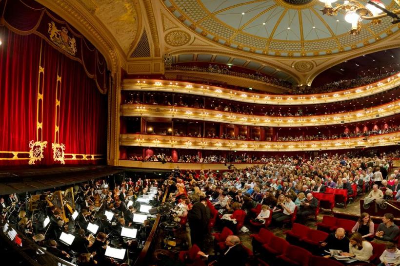 Royal Opera House interzice accesul unui spectator PE VIAȚĂ pentru că a huiduit un copil actor