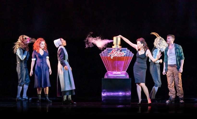 Royal Opera House interzice accesul unui spectator PE VIAȚĂ pentru că a huiduit un copil actor 18808361