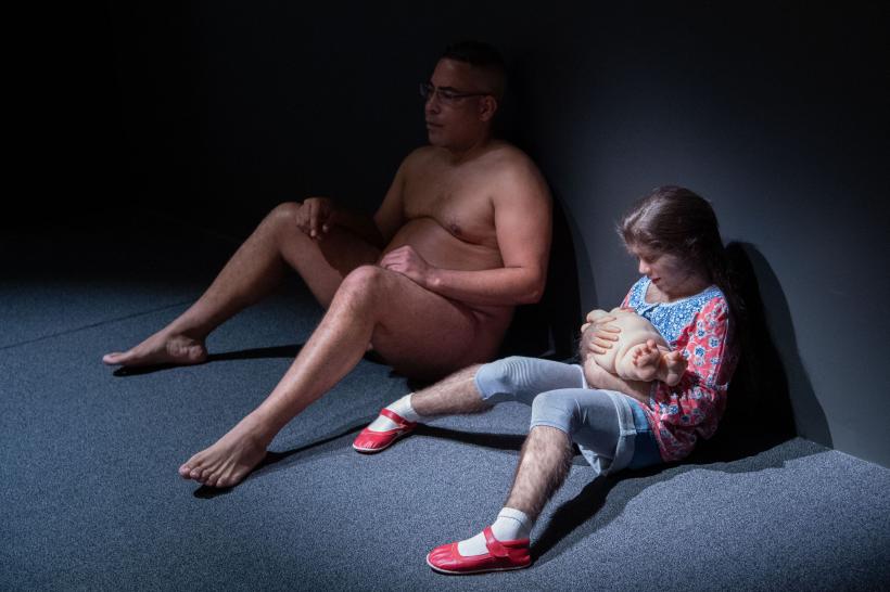 Muzeul pe care îl vizitezi gol pușcă se află la Paris 18808955