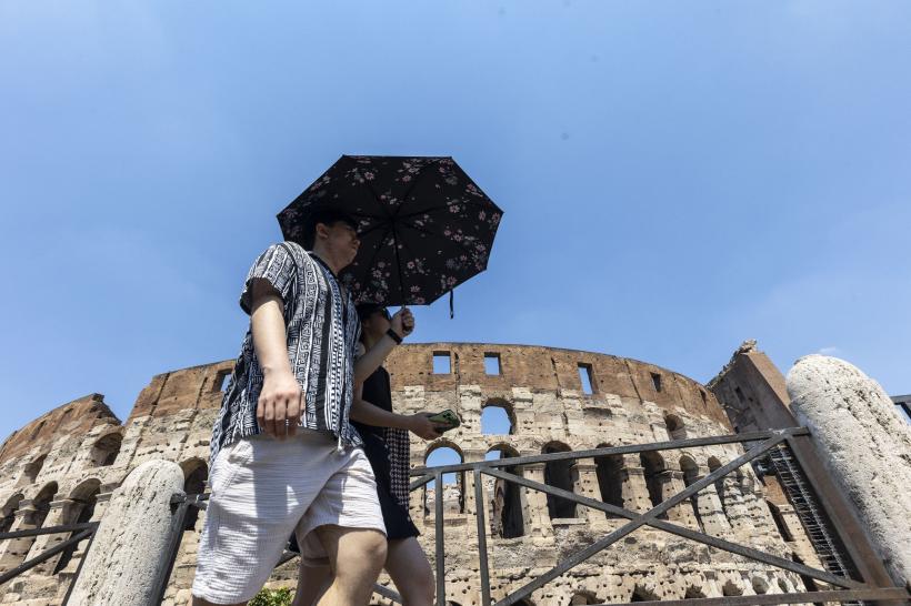 Cât valorează Colosseumul din Roma? 18809094